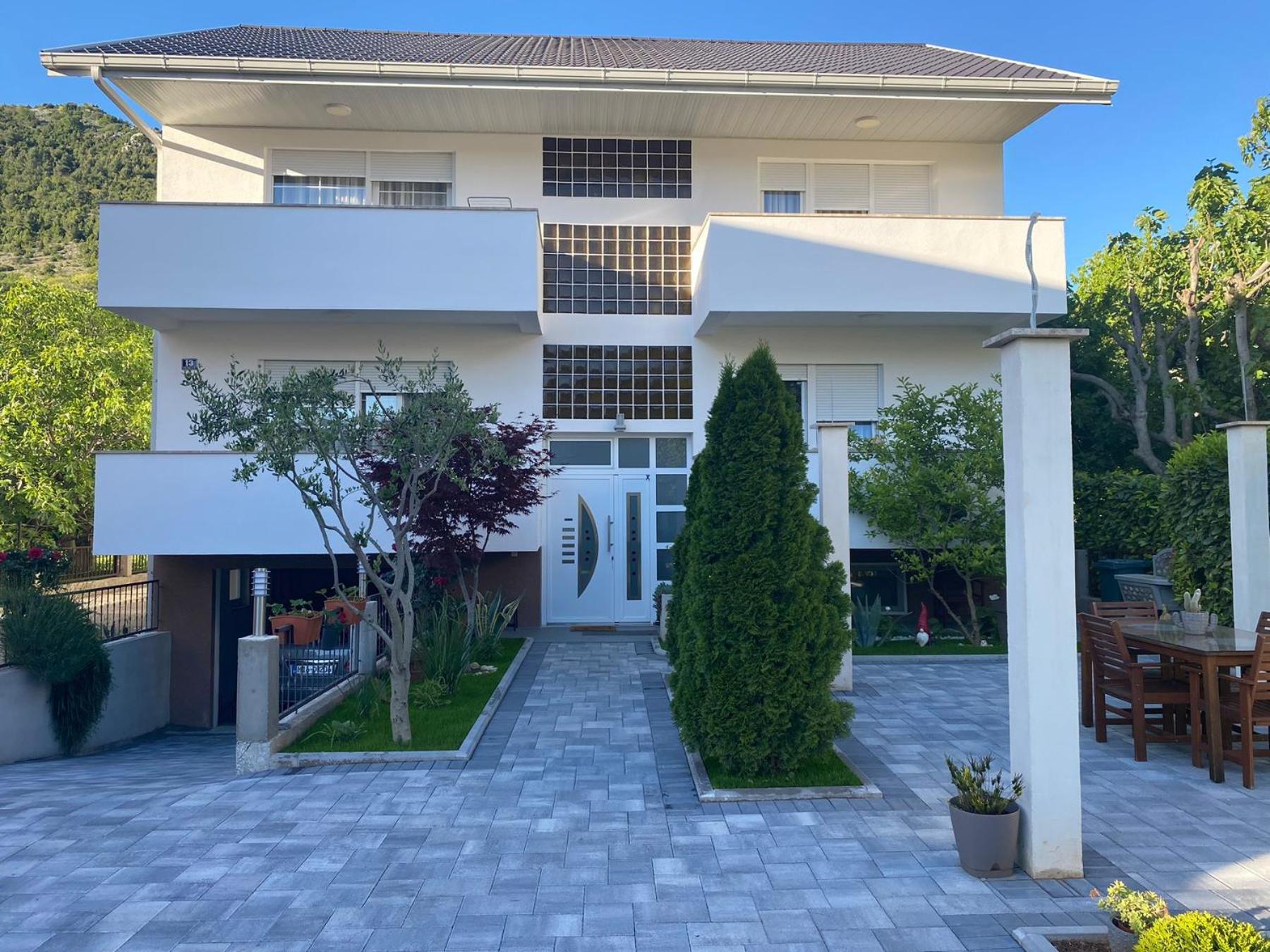 Guest House No 13 モスタル エクステリア 写真